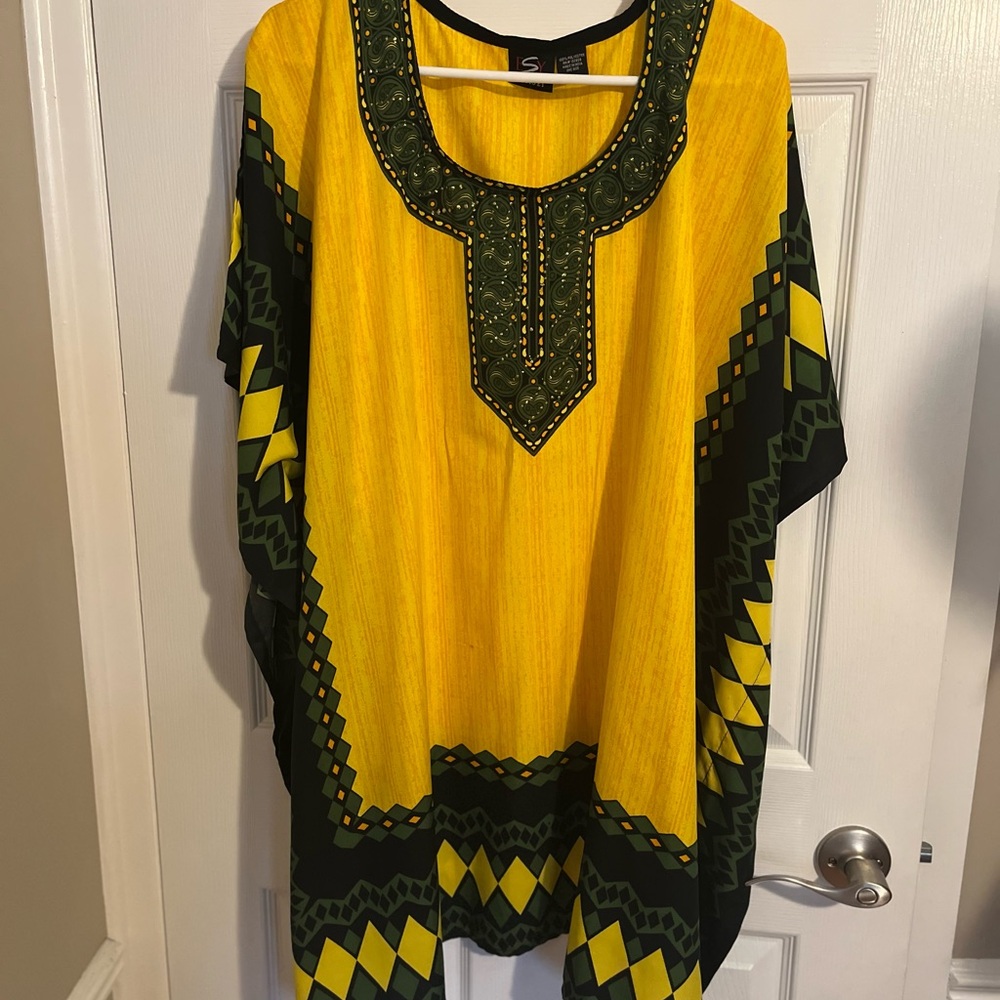 Studio EY Yellow and Black Tunic Top